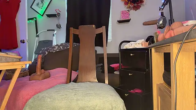Alluringpixie - Get naked 30 mins + bj/deep throat