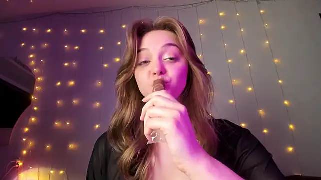 May_Flower - PLUG THAT ASS