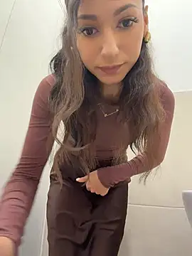 -_MiaQueen_- - Make pussy wet 🤯