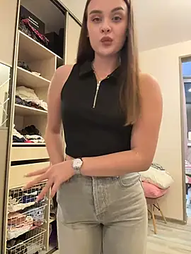 KristiRich - Lt gets toy control 5 min❤️