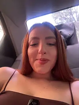 Anavi_ - Show Tits in the Uber 5min