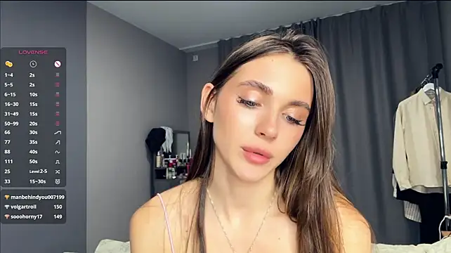 Veluxe - Take off skirt and pet my princess