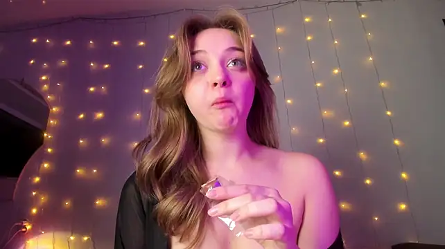 May_Flower - PLUG THAT ASS
