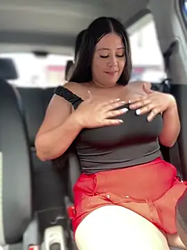 Natalia_Cleark09 - Take out my tits in the car