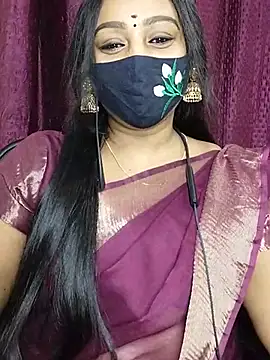 Naughty_Shilpa_Tamil - Boobs oil show