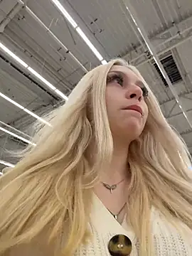 AngelinaTous