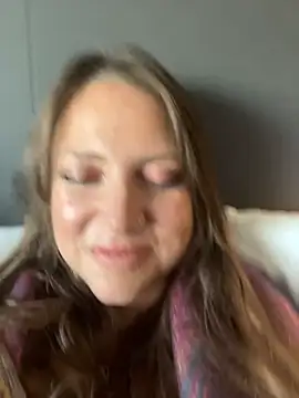 Molly_witha_chance - Put in new buttplug