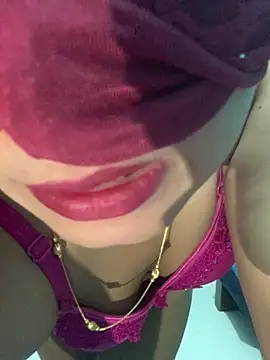 Honey_Girl69 - Full naked