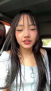 MayyBonita - FINGERING HIDDEN IN THE CAR
