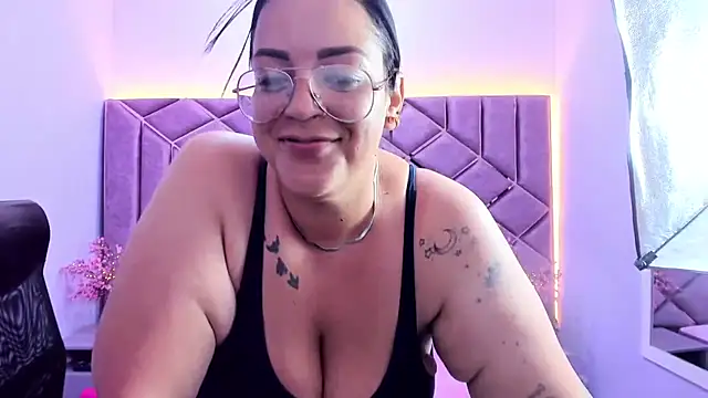 Alexa_Rush - Naked and masturbation