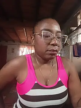 ChanneldelaCroix - SHOW BOOBS😈