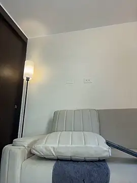 NataliaBuiles - SQUIRT SHOW
