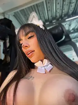 Nicolle_foxy - show squirt in your cock