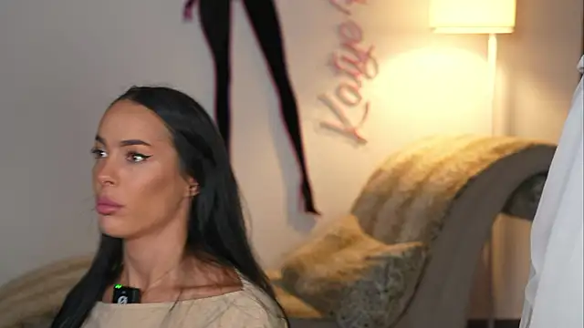 Katyerave - Squirtshow