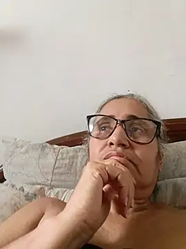 _candi - Aceite en las tetas