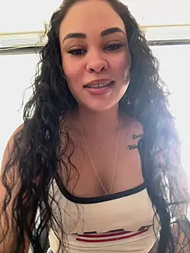 FOX_LATINA - Undress me on the balcony😈🤫🤫🤫