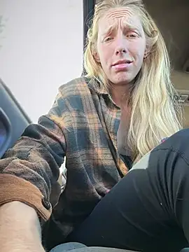GoldenFlameGoddess - Booo! 👻