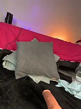 Lizzy_R - Fuck my pussy and make me cum