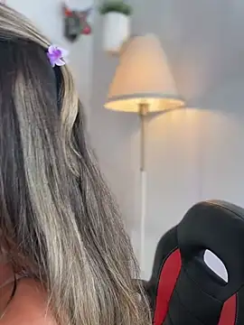 Emilia_Bakerr