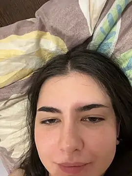 YonaMoon - Go in the living and fuck my bff 😈❤️