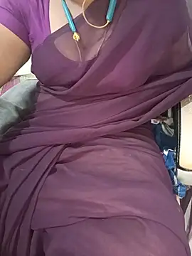Tamil-hotwife - Ass show