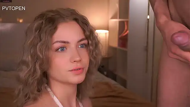 Missbeatriss - cum on face sex show