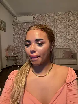 SofiBellini - Oil show with my stepsis