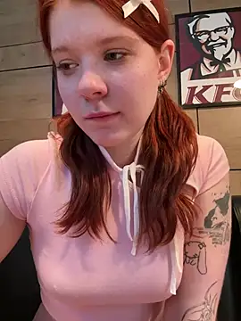 Freaky__Nikki - spit on my naked tits + ahegao :p