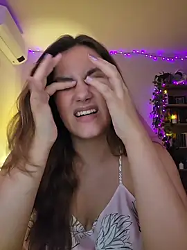 MiaRides19 - I will suck dildo 🙈🙈