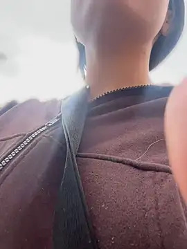 Jouse_hoffman_ - Flash tits in street x2