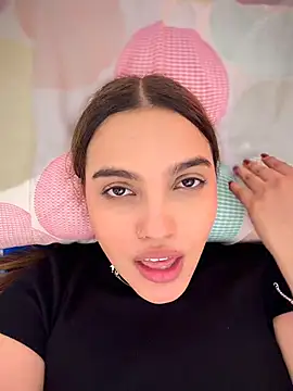 Colibri_xxx - TITS OUT IN SECRET