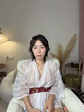 Nanako99 - 小粉插入5分钟
