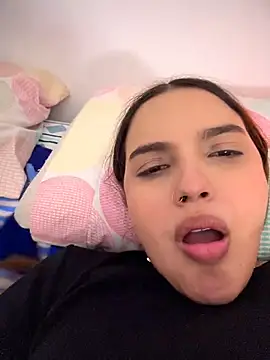 Colibri_xxx - TITS OUT IN SECRET