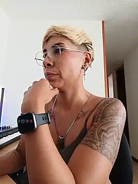 MiaMorgan_ - SHOW ASS
