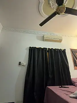 __Aishaa__ - RUB MY PUSSY CLOSE UP