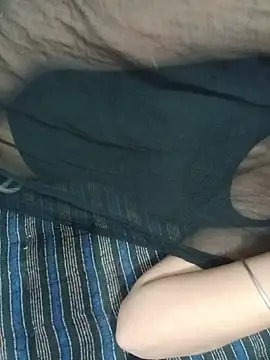 Hot_Riya_999