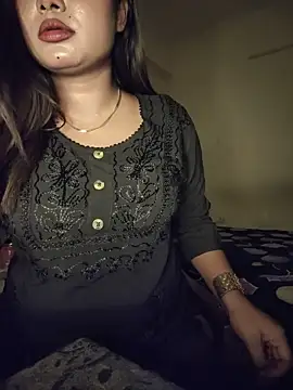 Shreshtha_sasha - Oil on Boobs