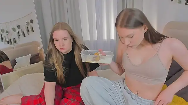MiaKeler - massage each other's breasts