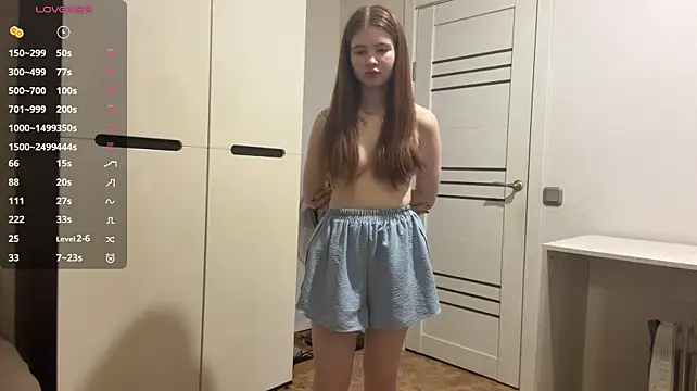 FelicidadMein - 1 finger inside my tight pussy