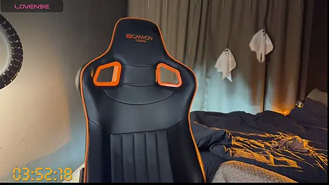 Bastet - random hot video in pm LT