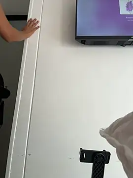 Alissssonferl_ - Fuck my pussy till I squirt