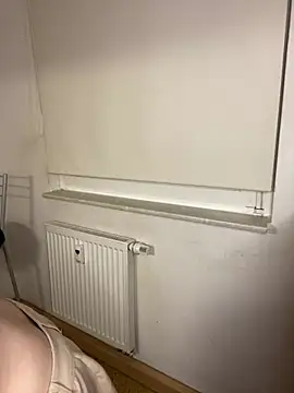 MinnieMausi - flash ass and twerk 🤍