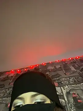 Dina05 - لحس الحلمات اخراج حليب🥵🍑🔥
