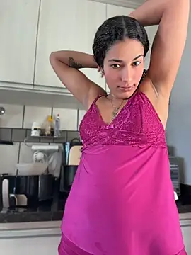 Luana_264 - Dançar pelada