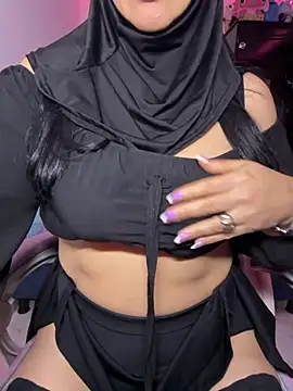 Jameela - riding dildo😎🤞