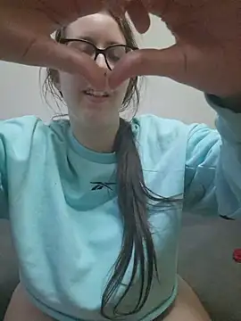 Sarah459 - Dildo punciba