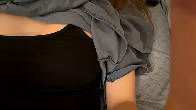 ActaedCottage - Shake my boobs