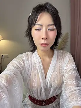 Nanako99 - 小粉插入5分钟