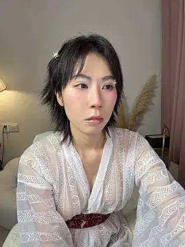 Nanako99 - 小粉插入5分钟
