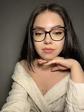 KaylaLewyss - Make me feel special
